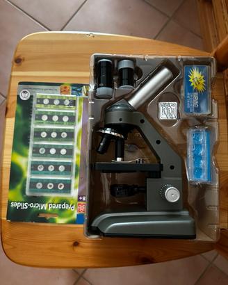 Microscopio EDU-TOYS 640x con kit completo