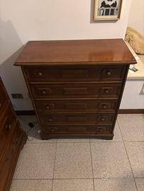 Cassettiera in legno