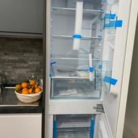 Frigo con congelatore da incasso