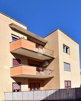 4 LOCALI A ROMA