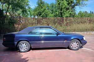 Mercedes-Benz E 200 Cabriolet storica