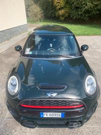 Mini John Cooper Works 231 cv