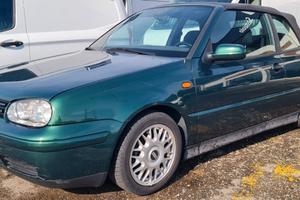 Volkswagen Golf Cabriolet 1.8/75 CV