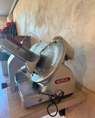 Affettatrice berkel professionale