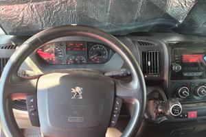 Peugeot boxer tenuto con cura