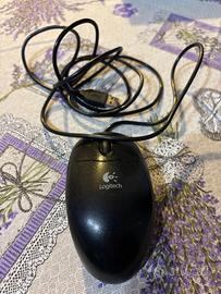 Mouse con filo Logitech