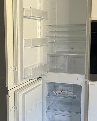 Frigo Electrolux KNT3LF18S2.
