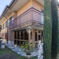 VILLA SINGOLA A DESIO