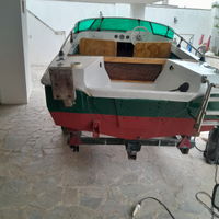 Vendita scafo cigala bertinetti, modello Acrobat