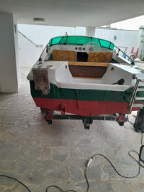 Vendita scafo cigala bertinetti, modello Acrobat