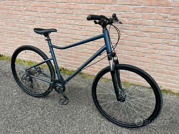 Bici trekking RIVERSIDE 500