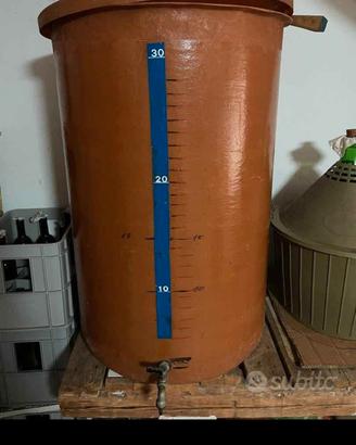 Cisterne/Botti in Vetroresina per Vino - Torchio