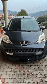 Peugeot 107 1000 benzina