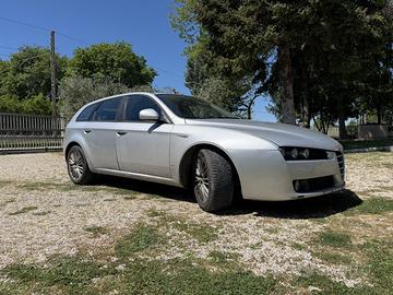 Alfa romeo 159
