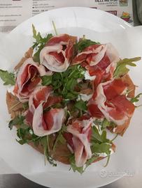 Aiuto cuoco cuoco di secondi scaffalista patentino