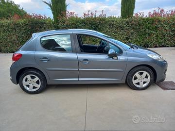 Peugeot 207 1.4 HDi 70CV 5p. Energie Sport