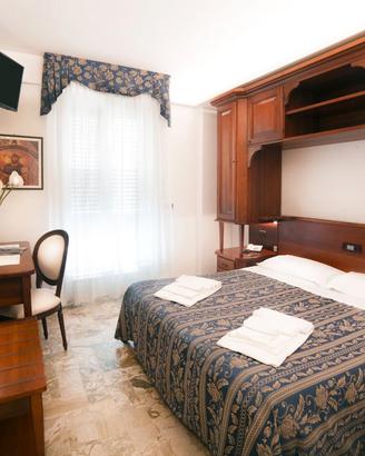 mobili camera hotel