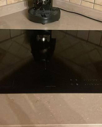 Piano induzione Electrolux