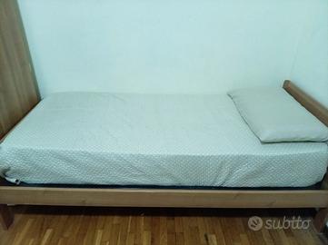 letto singolo con armadio due anti(cameretta) 