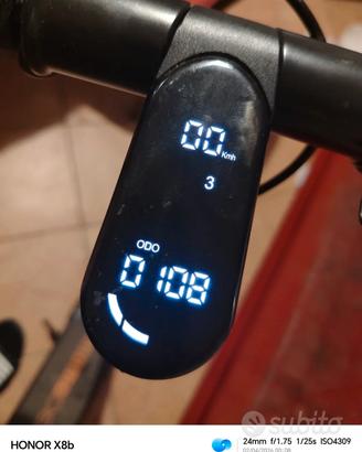 monopattino elettrico Momo design 