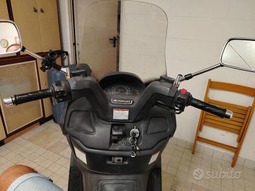 Suzuki burgman