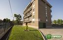 trilocale-doppi-servizi-con-box-