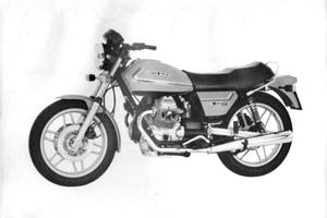 Moto Guzzi V35 1979 V50 ricambi usati LEGGI BENE