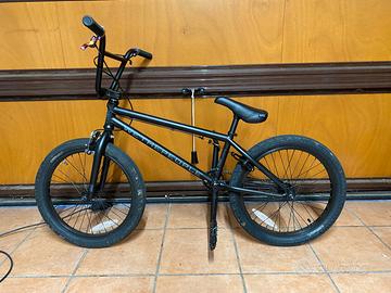 Bicicletta MBX wethepeople