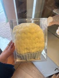 Cappellino neonato lana