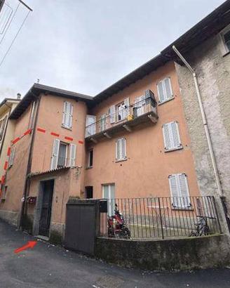 Immobile in asta di 68 m² con 2 locali a Valmadrer