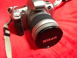 Reflex Nikon F55 Obbiettivo Nikon 28-80 mm