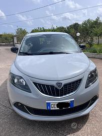 Lancia Ypsilon ecochic gold - GPL