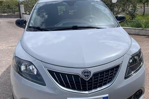 Lancia Ypsilon ecochic gold - GPL