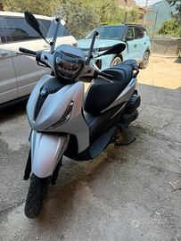 Piaggio Beverly 400 S 2024
