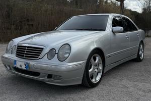 Mercedes E320 CDI Avantgarde