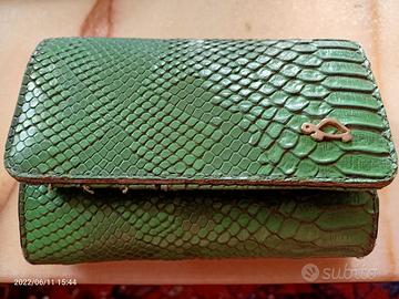 Portafoglio Carpisa verde Multi scomparti Pitonato