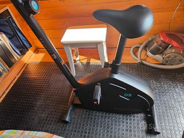 Bicicletta Cyclette Decathlon essential 3