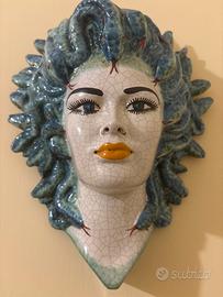 Scultura medusa parete ceramica caltagirone