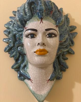 Scultura medusa parete ceramica caltagirone