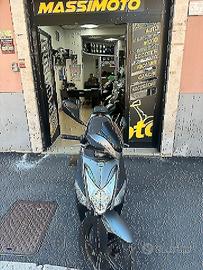 Kymco Agility 200 - 2016 - PERMUTE