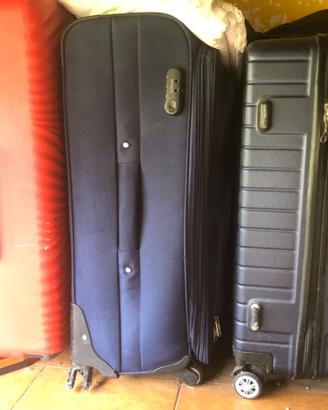 Vestiti usati - 30€/bag (H&M,Clayton,Zara)