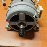 Motore elettrico di una lavatrice