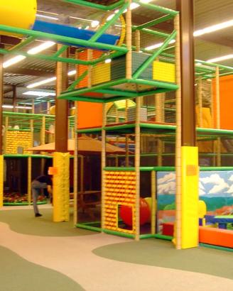 Fabbrica italiana Playground, Ludoteche Mini Club