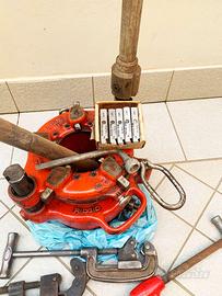 FILIERA RIDGID modello 141 e VARI ACCESSORI