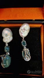 Orecchini in oro bianco con perle e diamanti