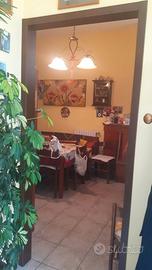 Casa indipendente su due piani
