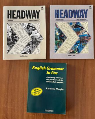 Tre libri di testo per lo studio lingua inglese