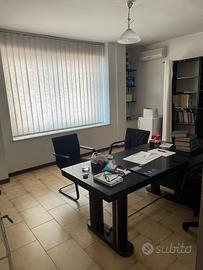 Locale uso studio 44mq, buono stato