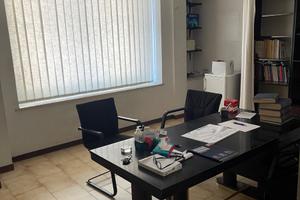 Locale uso studio 44mq, buono stato