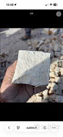 Cubetti in pietra di trani